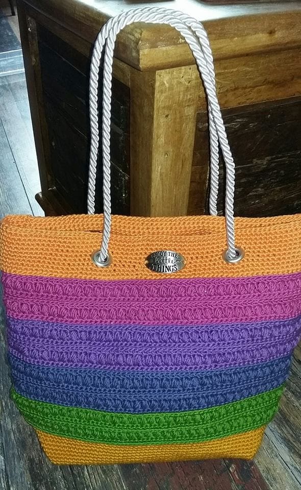 Malia Shoulder Bag CAL Yarn + Chai Blog